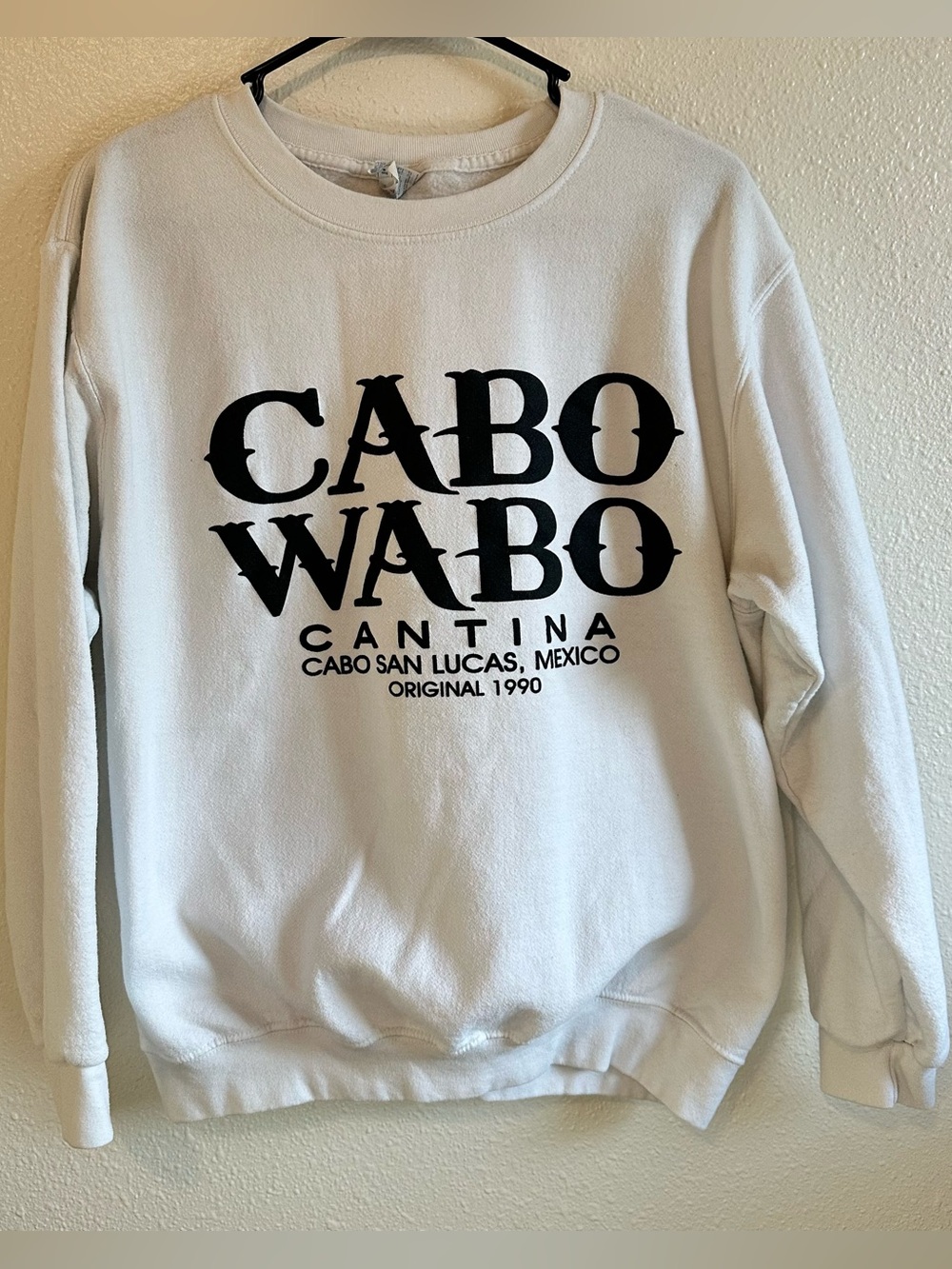 Cabo Wabo crewneck white size medium